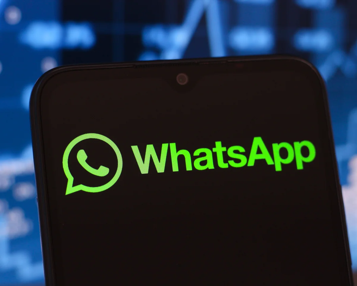 WhatsApp: A globally connected instant messaging app that changes the way we live.